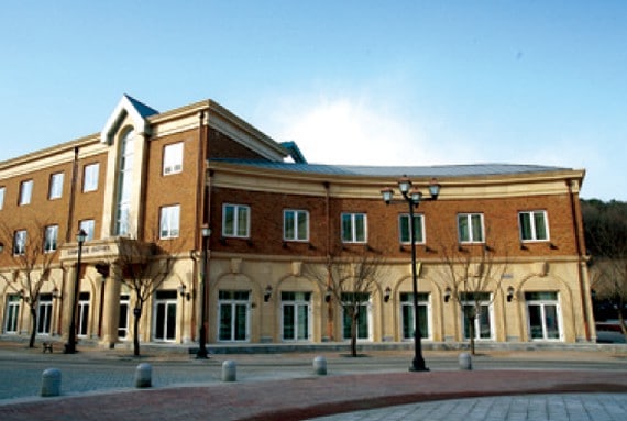 教育棟Educational Facility