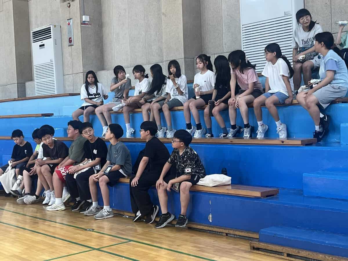 緑と青の地球色に仕上がったマフィン